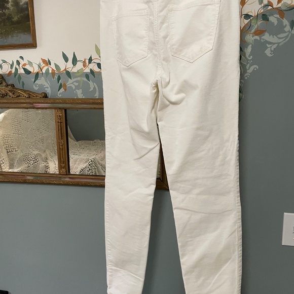 Talbots size 4 , winter white corduroy , high waist,  straight leg jeans - Picture 2 of 4
